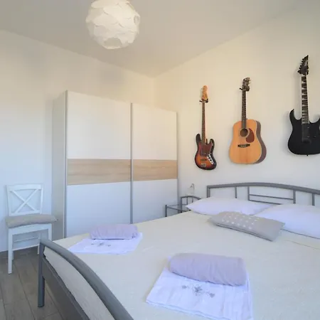 Appartement Apartment Beach Betina (Sibenik-Knin)