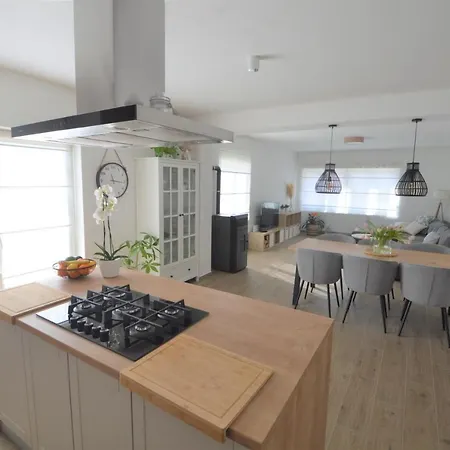 Διαμέρισμα Beach *