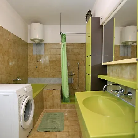 Apartment Beach * Betina (Sibenik-Knin)